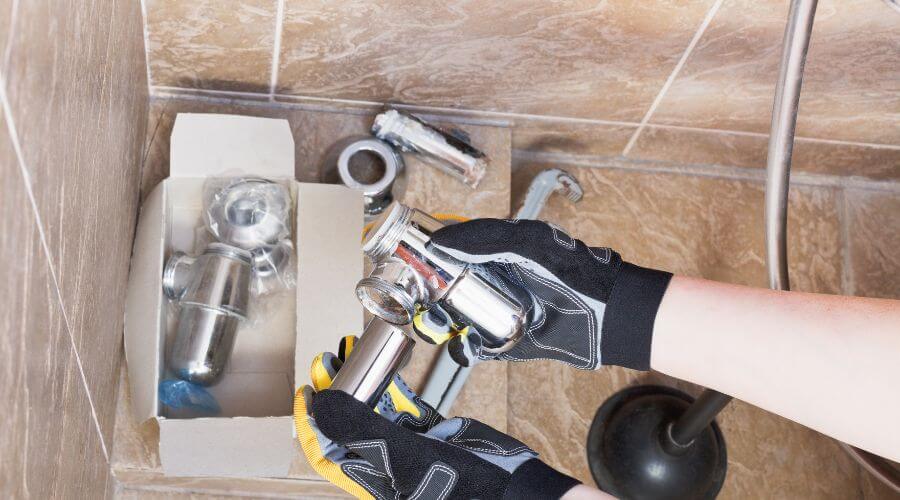 Professional gutter cleaning in Hamburg, MI